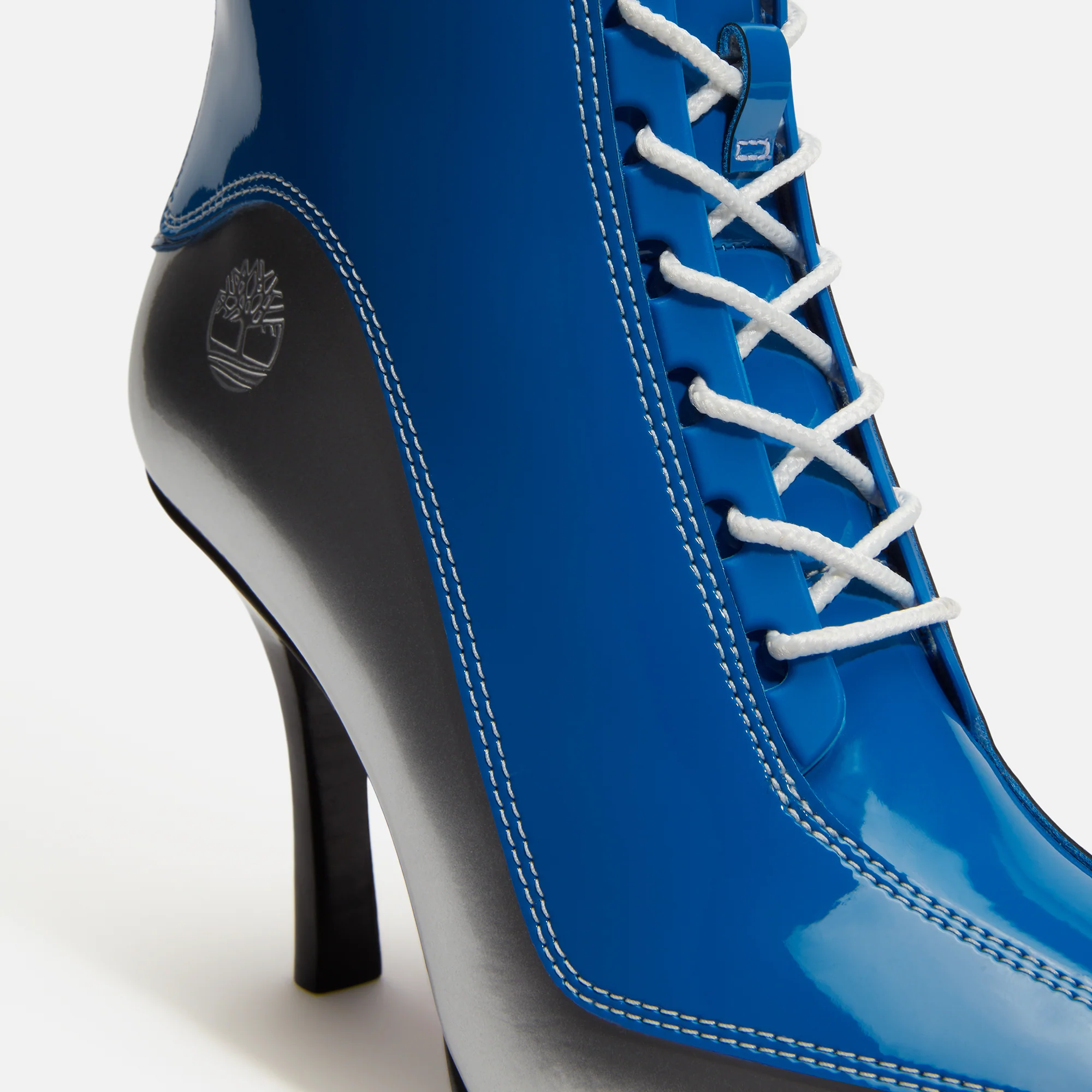 Timberland x Veneda Carter Womens 14 Inch Lace Up Zip Boot - Image 4